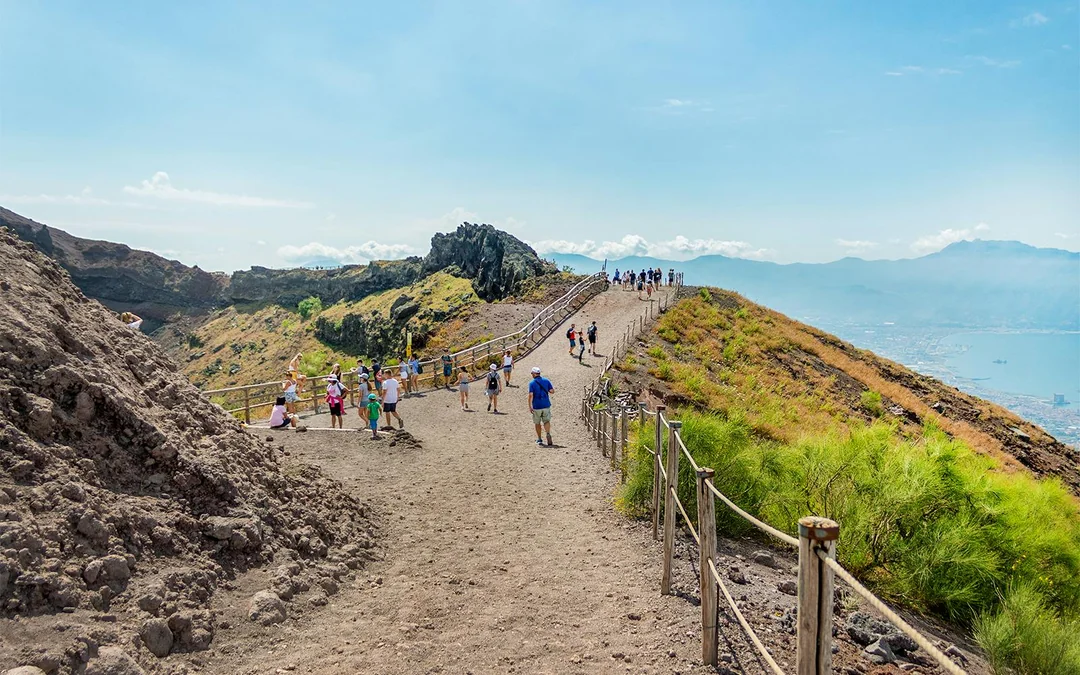 From Rome: Pompeii Guided Tour and Mount Vesuvius Day Trip Image 4