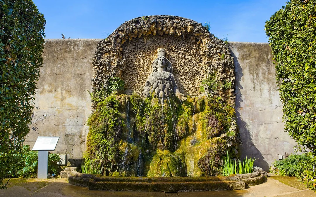 From Rome: Villa D'Este & Hadrian's Villa Skip-the-Line Tickets with Transfers Image 3