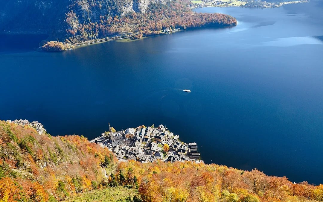 From Salzburg: Private Day Trip to Hallstatt and St. Gilgen Image 3