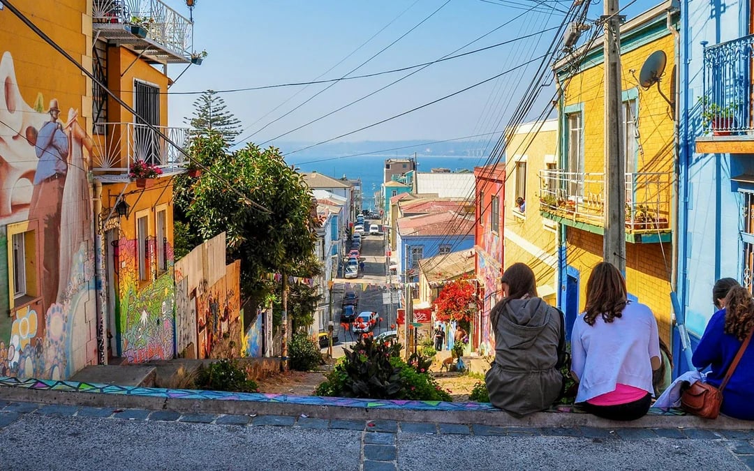 From Santiago: Vineyard, Valparaíso, Neruda Museum and Viña del Mar Tour Image 10