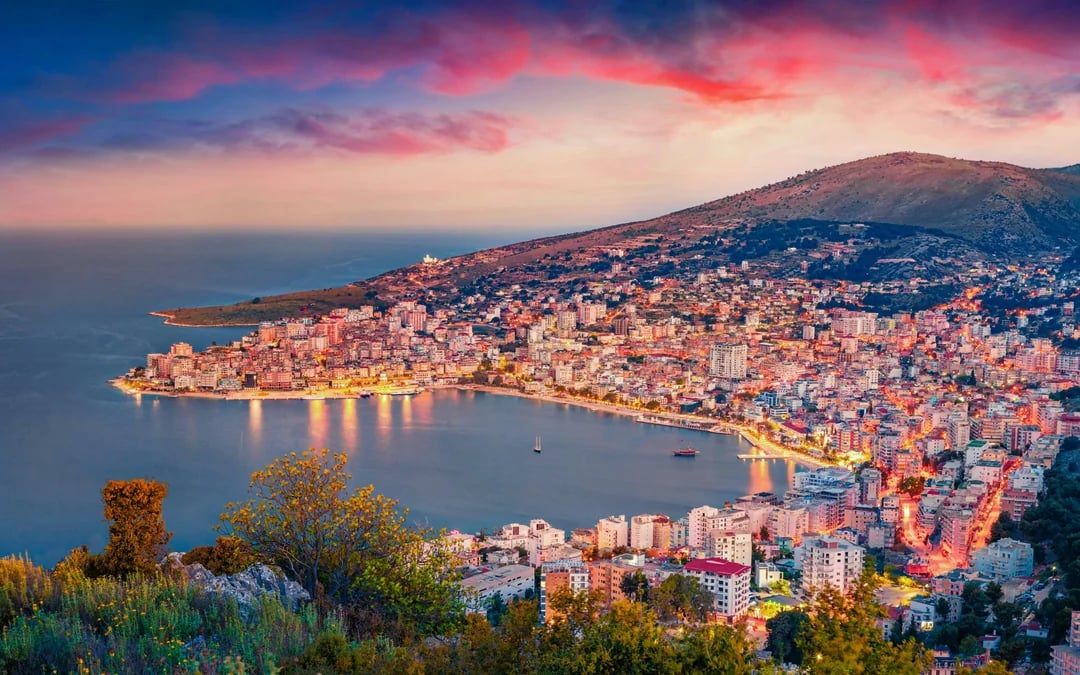 From Saranda or Ksamil: Blue Eye Spring & Lekursi Castle Guided Sunset Tour Image 2