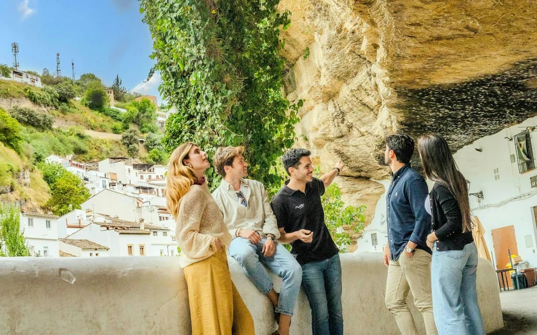From Seville: 3 cities in One Day (Cordoba, White Villages and Ronda) Image 9