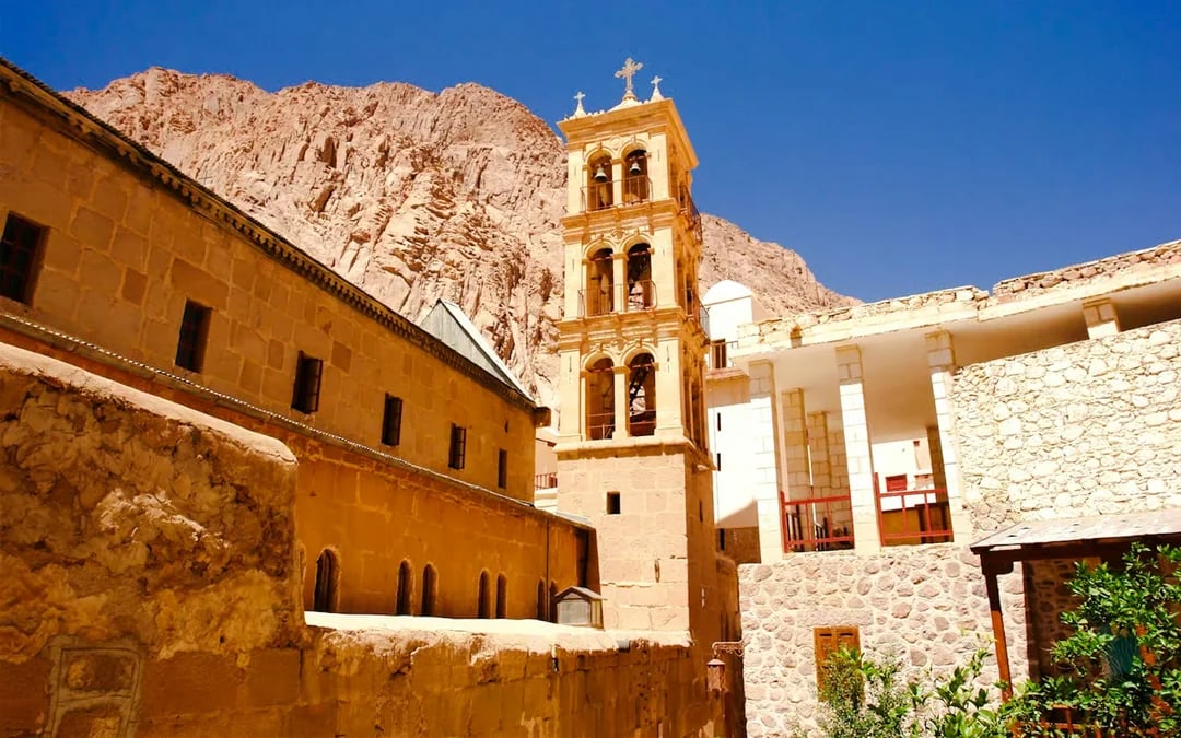 From Sharm El Sheikh: Mount Sinai Hike and St. Catherine's Monastery Tour Image 9