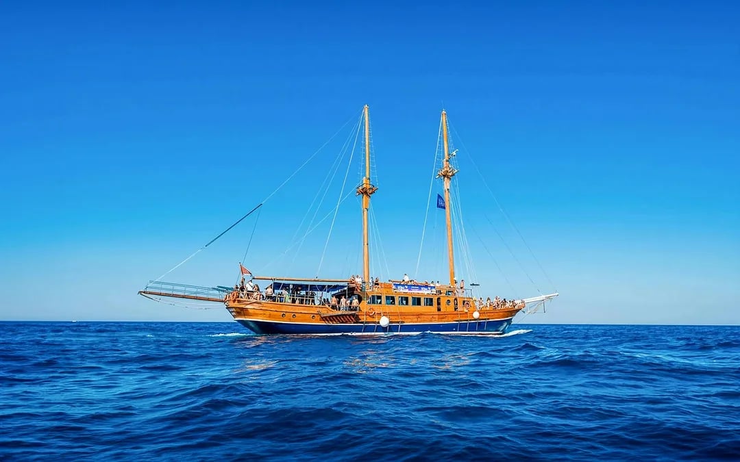 From Sliema: Cruise to Gozo and Comino on a Turkish Gulet with Lunch & Drinks Image 7
