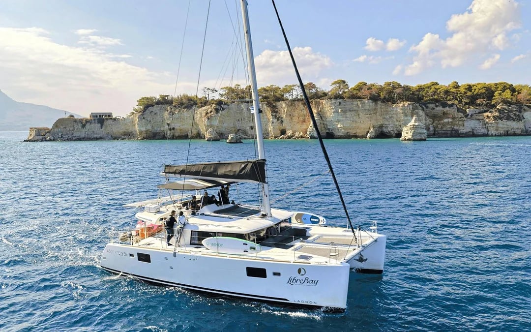 From Souda to Marathi Bay: Premium Catamaran Day Cruise Image 1
