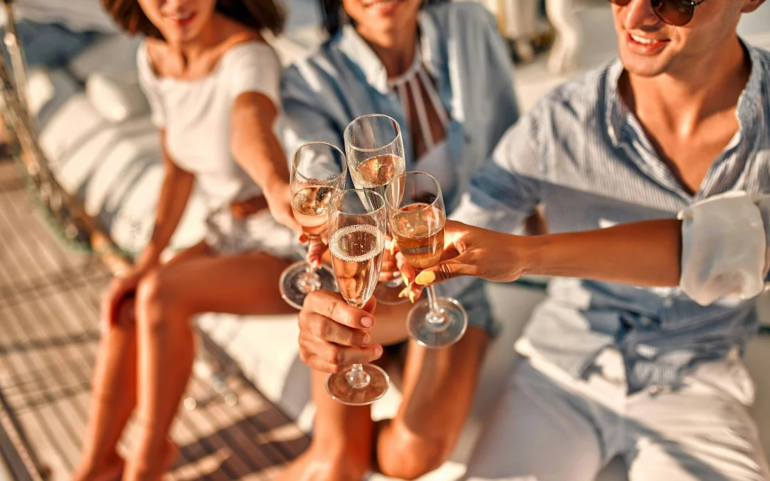 From Split: 1.5-Hour Sunset Sightseeing Cruise with Welcome Drink Image 4