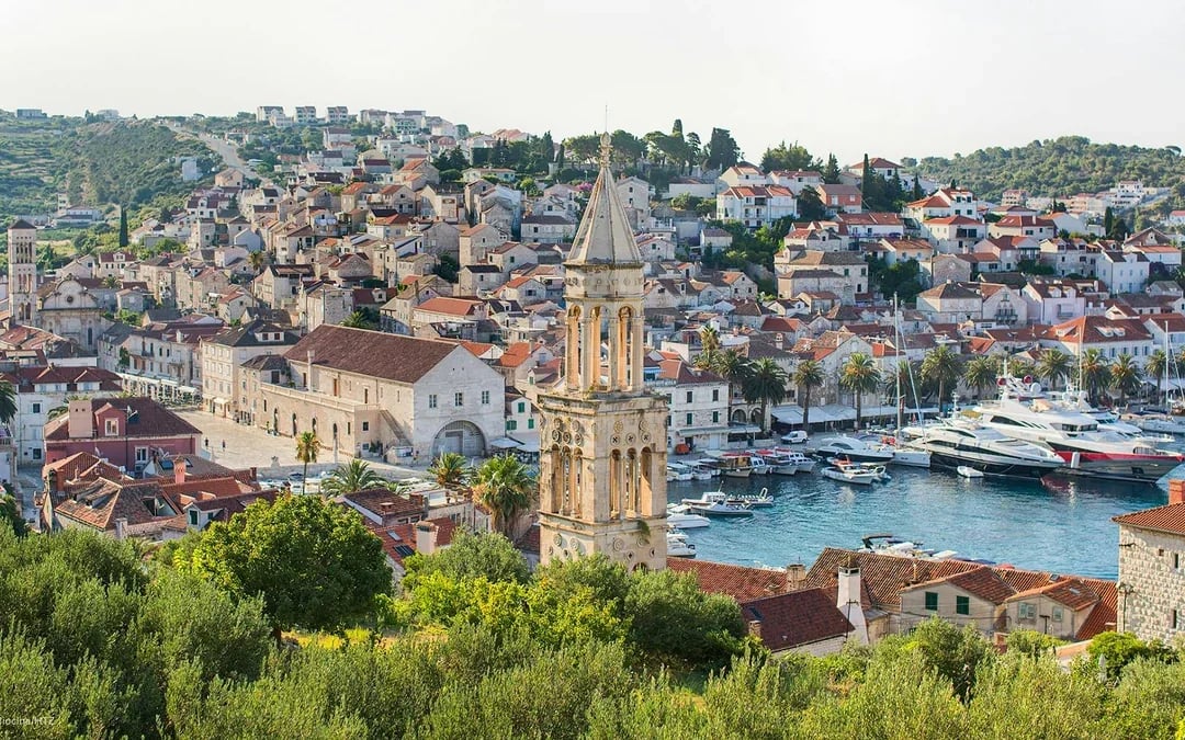 From Split: Blue Cave, Mamma Mia, Hvar and 5 Island Boat Tour Image 8