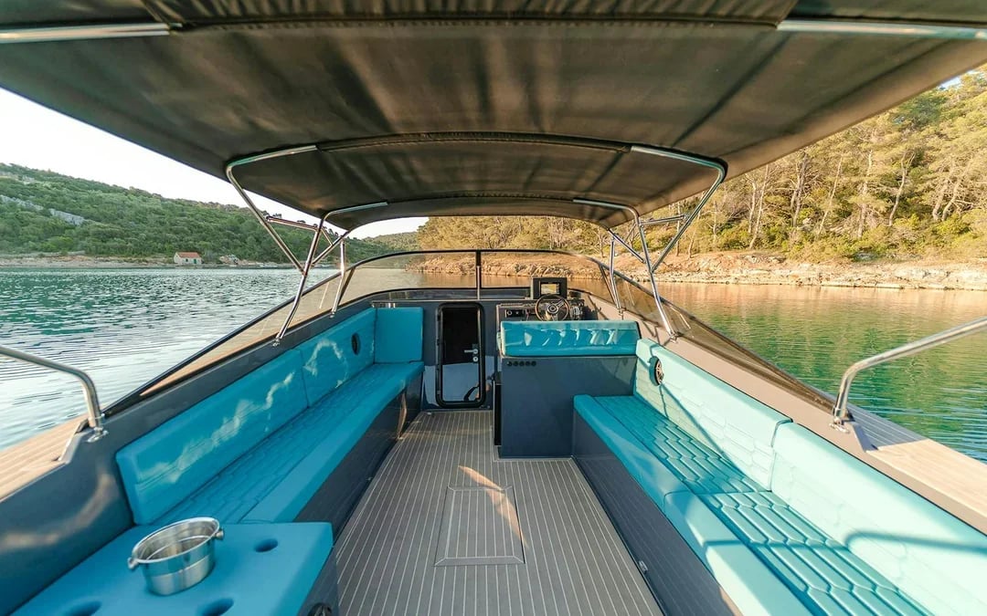 From Split: Blue Lagoon Luxury Boat Tour  Image 7