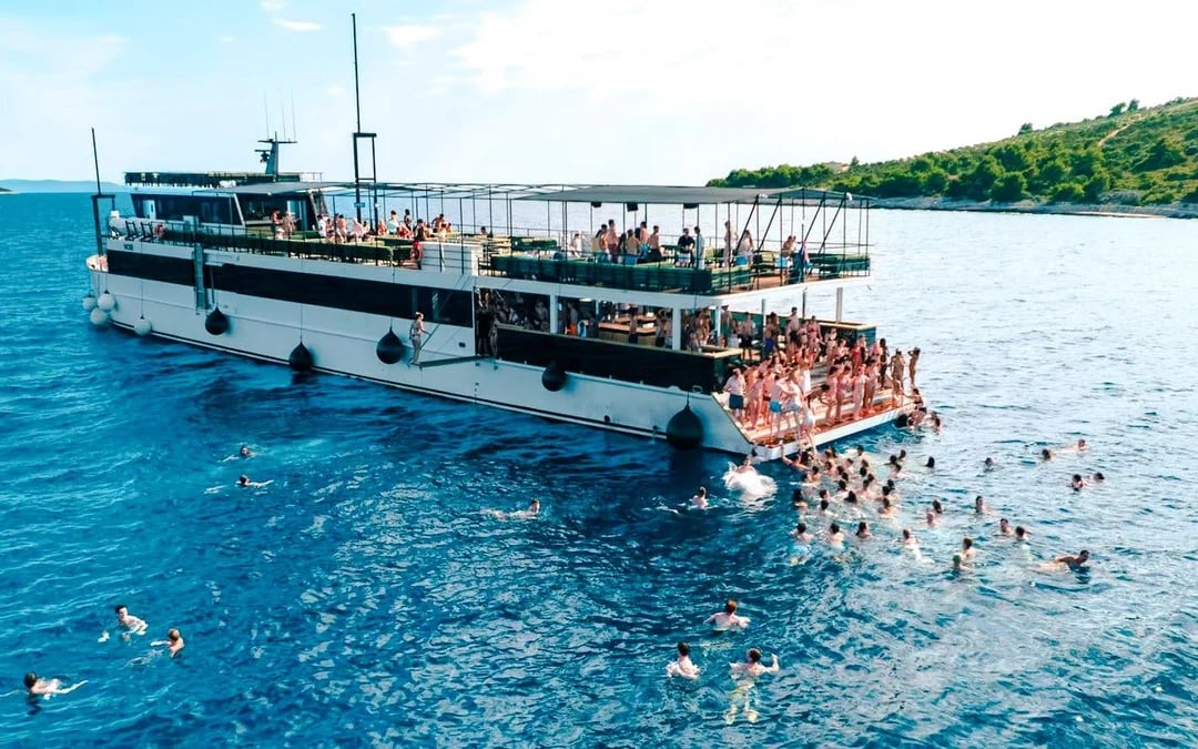 From Split: Blue Lagoon Yacht Party with Swim Stop, DJs & Nightclub Entry Image 6
