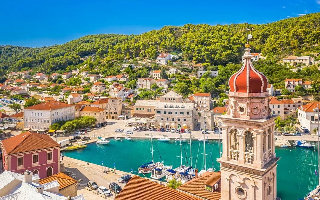 From Split: Bol, Hvar, Pakleni Islands & Šolta Speedboat Tour Image 8