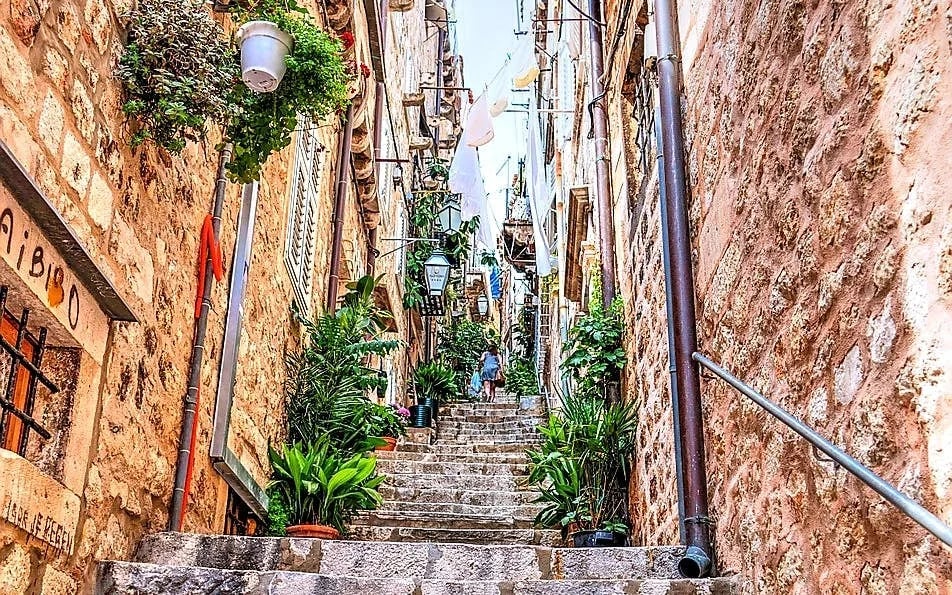 From Split: Dubrovnik Guided Day Trip with Transfers Image 1