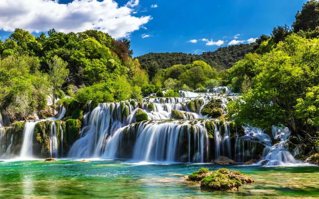 From Split: Krka Waterfalls, Lake Cruise & Skradin Old Town Tour Image 1