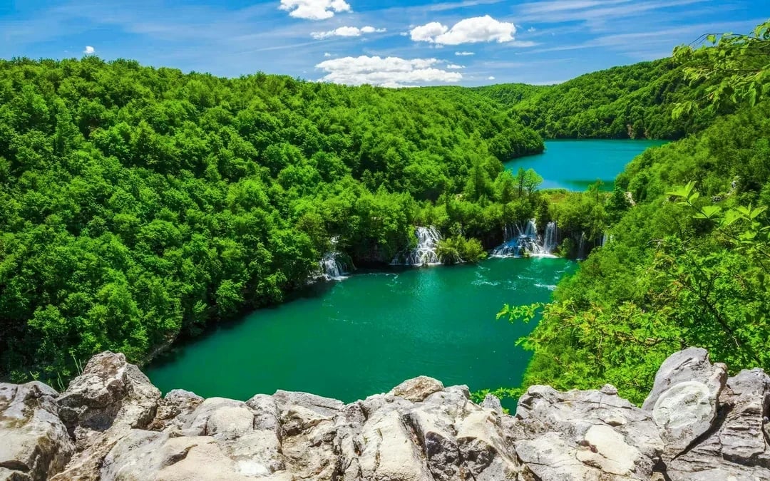 From Split or Trogir: Plitvice Lakes Private Guided Tour with Hotel Transfers Image 8