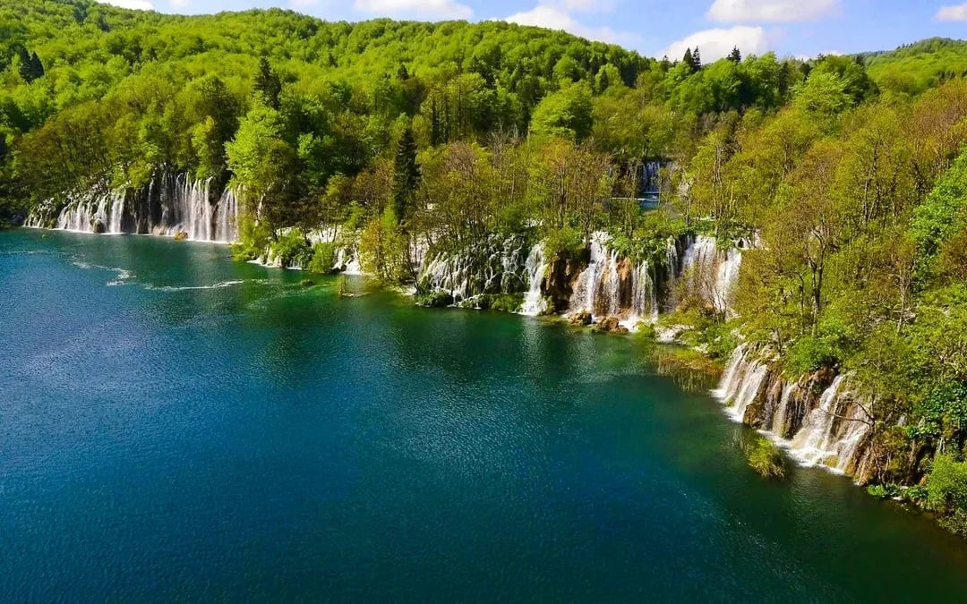 From Split or Trogir: Plitvice Lakes Private Guided Tour with Hotel Transfers Image 10