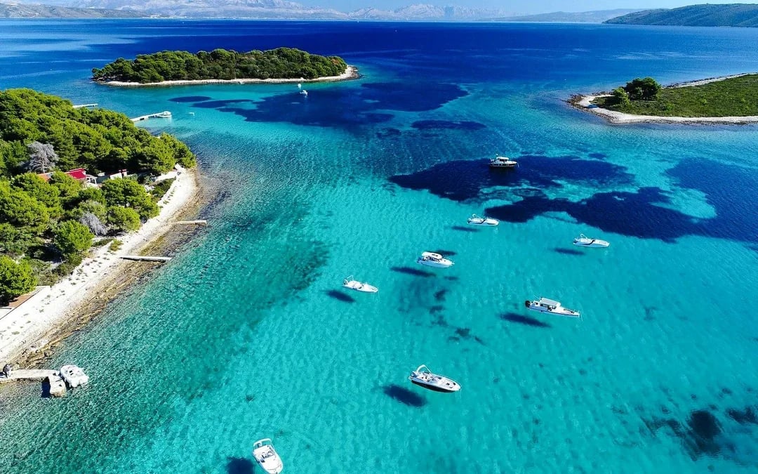 From Split/Trogir: Blue Lagoon, Solta & Trogir Speedboat Tour Image 2
