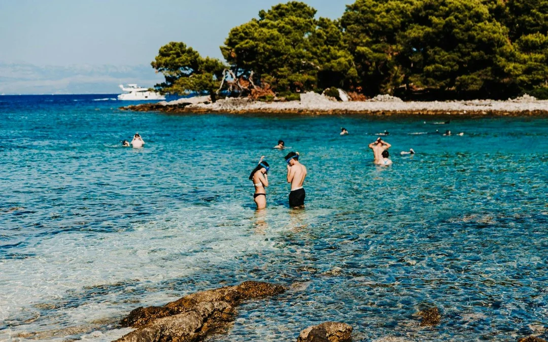 From Split/Trogir: Blue Lagoon, Solta & Trogir Speedboat Tour Image 4