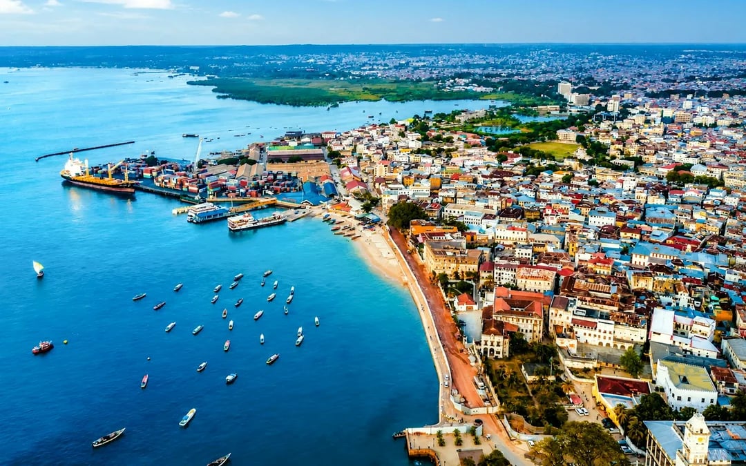 From Stone Town: Prison Island and Nakupenda Sandbank Boat Tour with BBQ Lunch Image 4