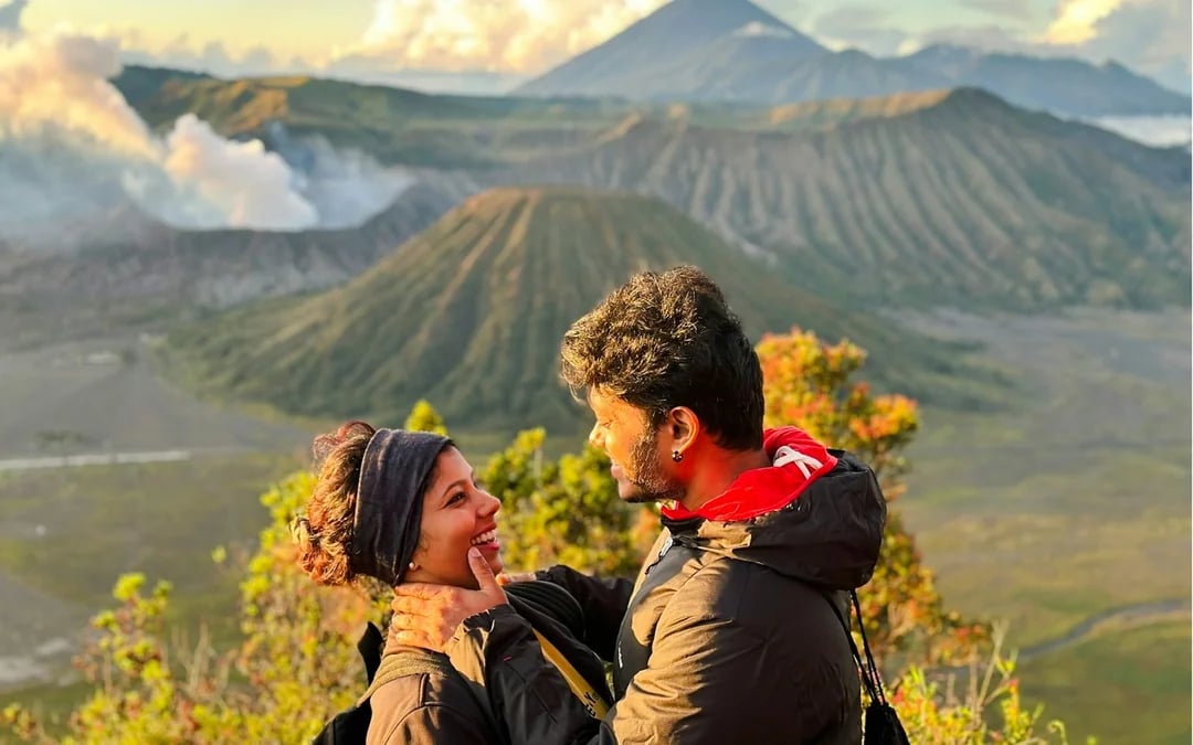 From Surabaya or Malang: Mount Bromo Sunrise Private Tour Image 3