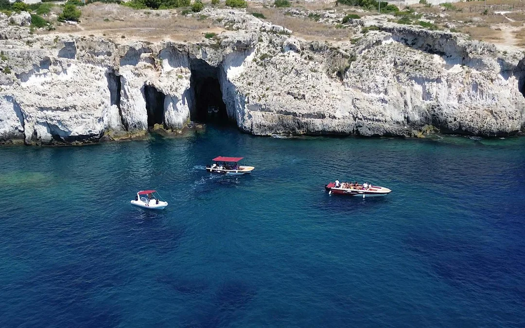 From Syracuse: Ortigia Island Boat Tour with Grotto Visit Image 5