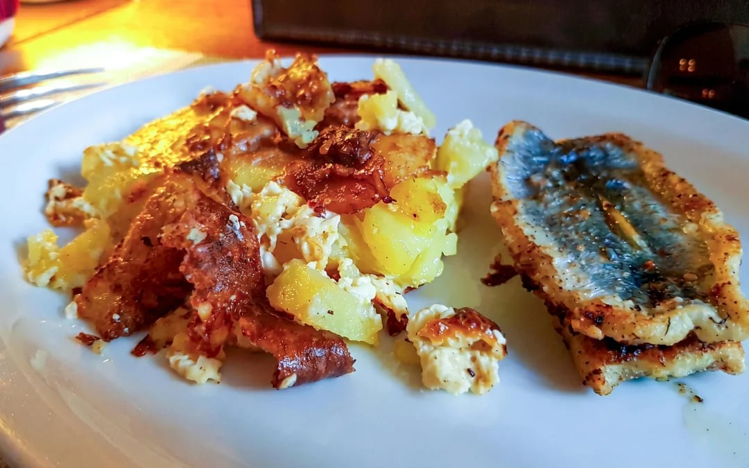 From Tallinn: Estonian Food and Drinks Tour with Local History Image 3