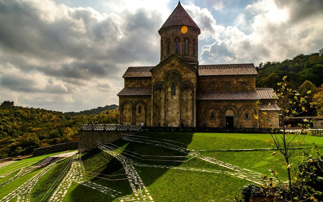From Tbilisi: Kakheti Region and Sighnaghi Day Trip with Wine Tastings Image 1