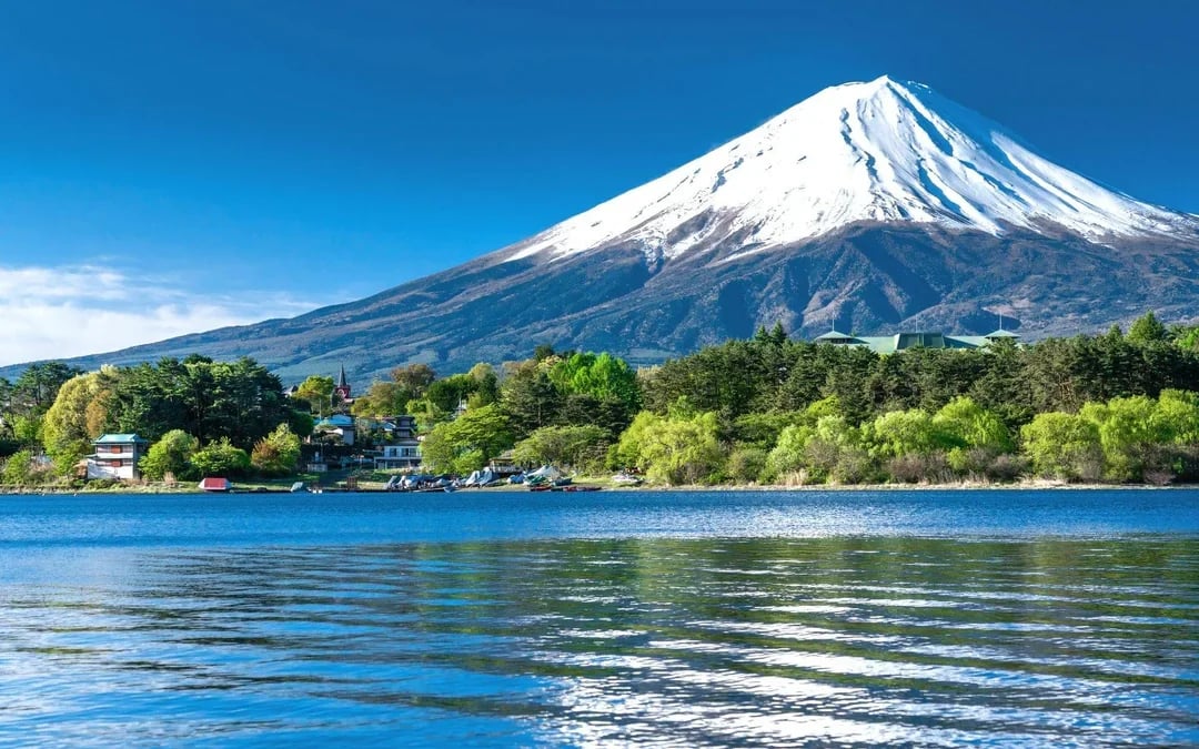 From Tokyo: Mt. Fuji Area & Lake Kawaguchiko Full-Day Tour Image 5