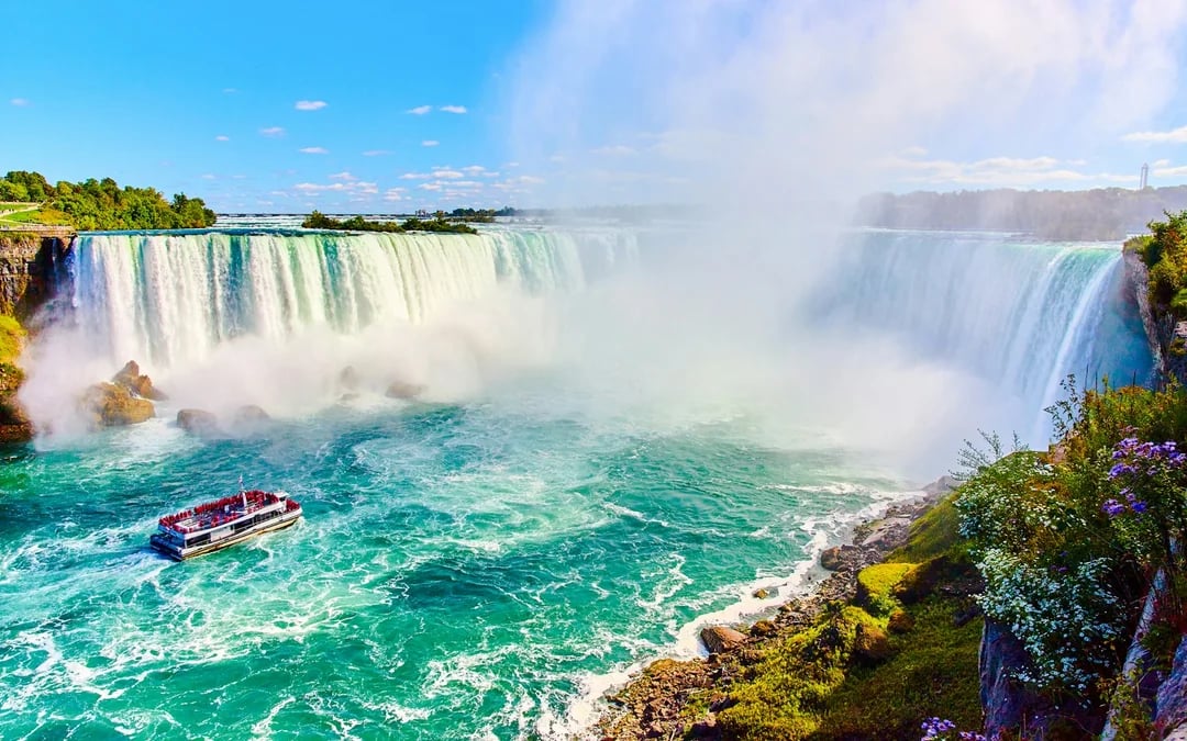 From Toronto: Niagara Falls Private Tour with Maple Syrup Tasting Image 3