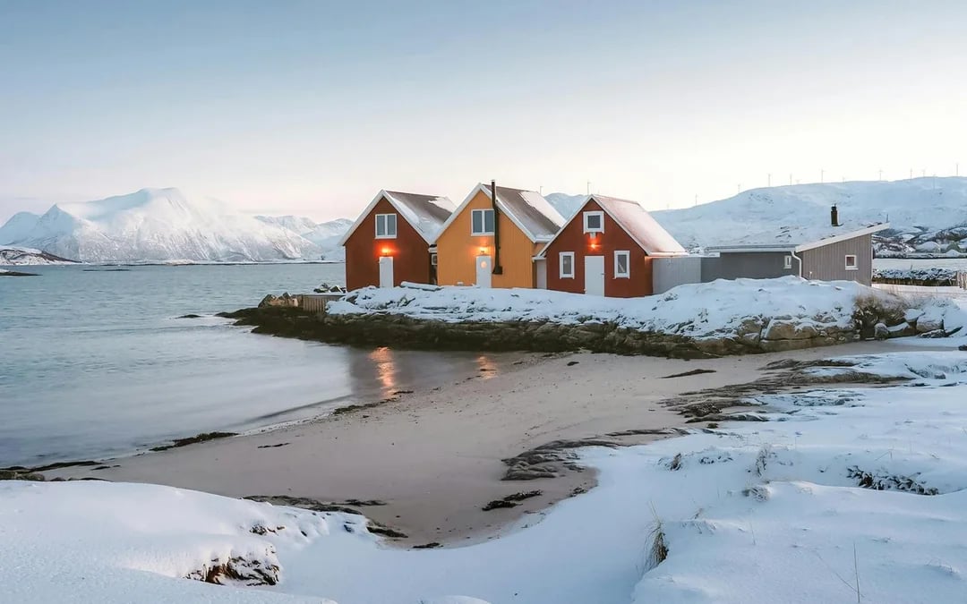 From Tromsø: Sommarøy Fjord Day Trip with Lunch & Professional Photography Image 2