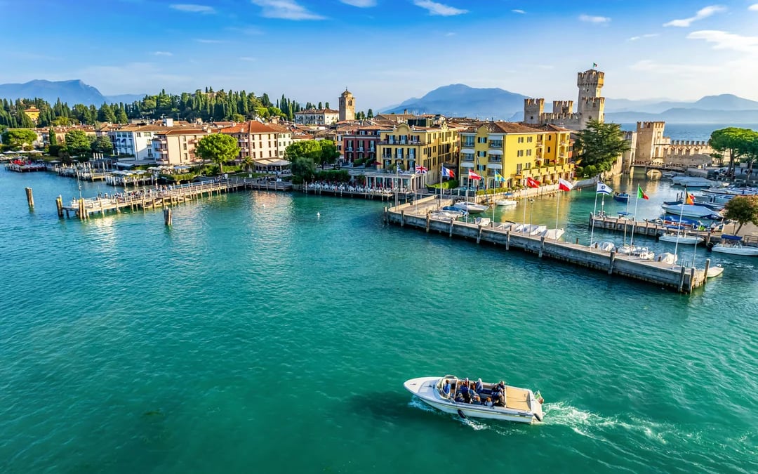 From Verona: Sirmione and Lake Garda Day Trip with Boat Cruise Image 6