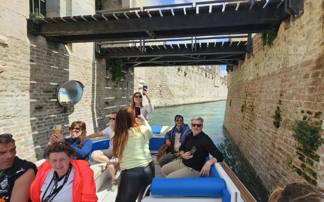 From Verona: Sirmione and Lake Garda Day Trip with Boat Cruise Image 10