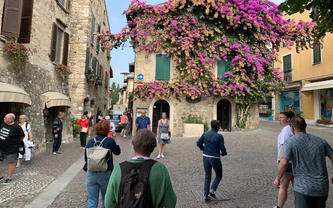 From Verona: Sirmione, Lazise and Madonna della Corona Sanctuary full-day tour Image 4
