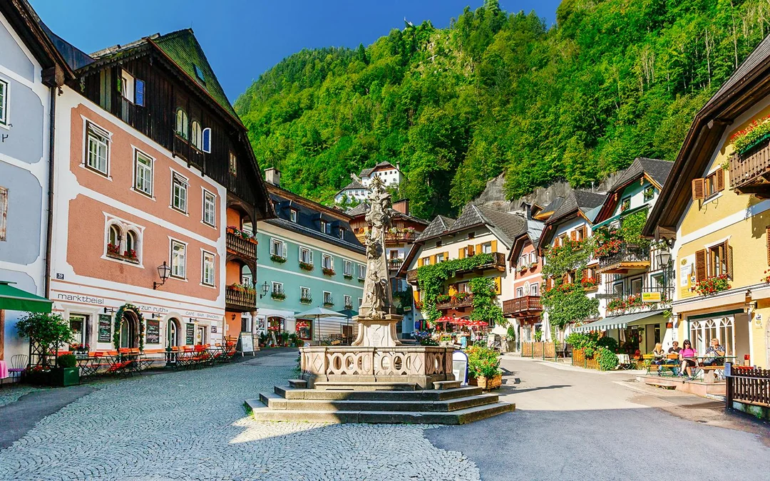 From Vienna: Hallstatt Day Trip by Bus
 Image 3