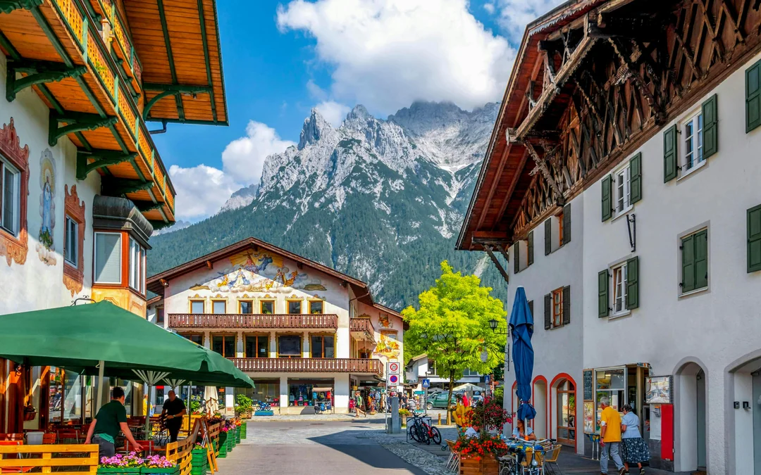 From Vienna: Hallstatt, Salzburg, Alps & Lakes Day Trip
 Image 5