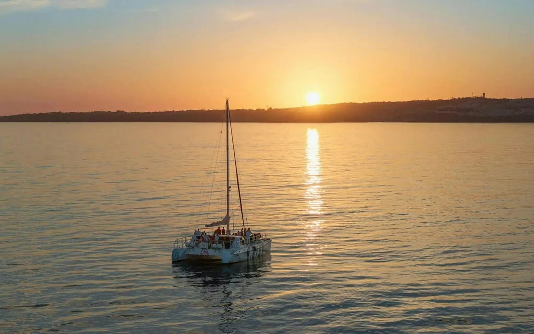 From Vilamoura: Algarve Sunset Catamaran Tour Image 3