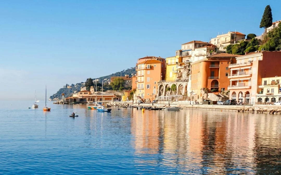 From Villefranche: Monaco Coastal Sightseeing Cruise Image 7