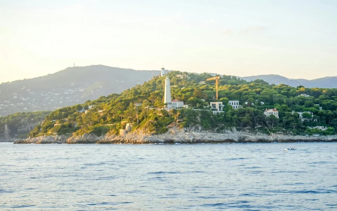 From Villefranche: Sunset Cruise around Saint-Jean-Cap-Ferrat Image 12