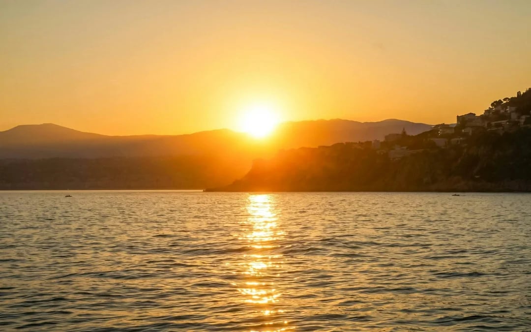 From Villefranche: Sunset Cruise around Saint-Jean-Cap-Ferrat Image 3