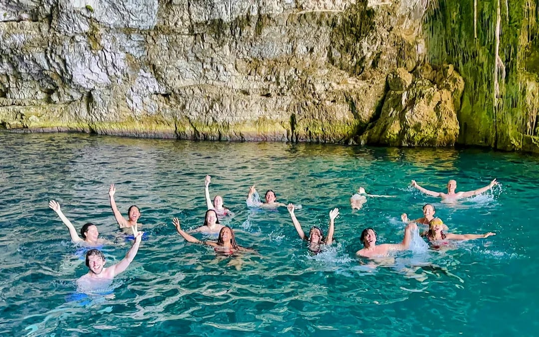 From Vlore: Blue Gem Cave and Grama Bay Speedboat Tour with Snorkeling Image 4