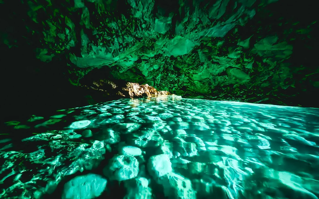 From Vlore: Haxhi Ali Cave, Dafina Bay & Karaburun Peninsula Speedboat Tour Image 5