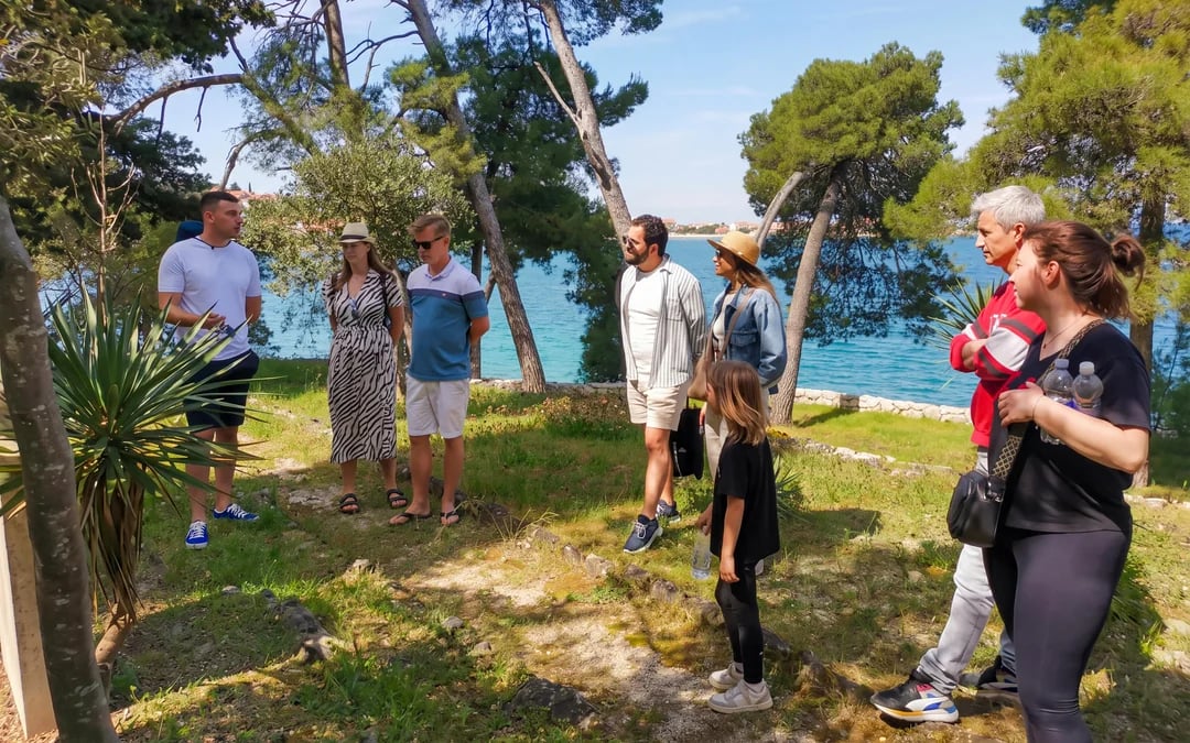 From Zadar: Guided Speedboat Cruise with Local Food, Wine Tasting & Snorkeling Image 5