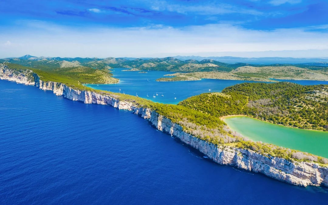 From Zadar: Kornati & Telašćica Boat Tour with Meals, Drinks & Snorkeling Image 3