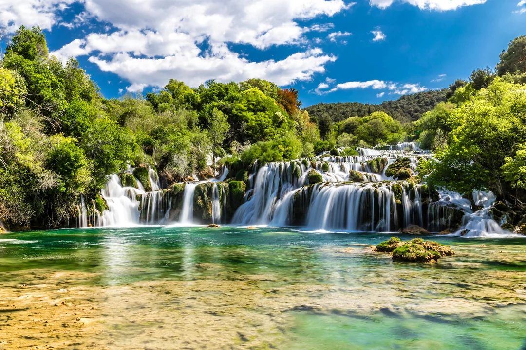 From Zagreb: Full-Day Trip to Plitvice Lakes National Park and Rastoke Village Image 1