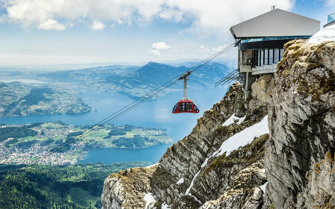 From Zürich: Golden Round Trip to Mount Pilatus with Lake Lucerne Boat Cruise Image 2