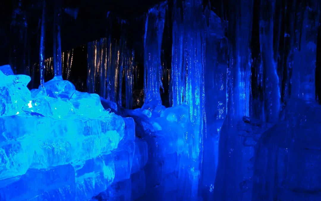 Fugaku Wind Cave Admission with Lake Kawaguchi “Appare” Cruise Ticket Image 1