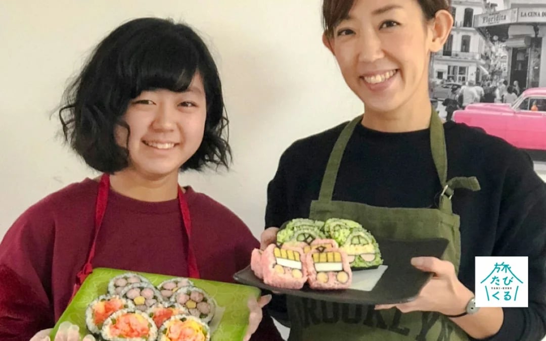 Fukuoka Decorative Sushi Roll-Making Cooking Class Image 7