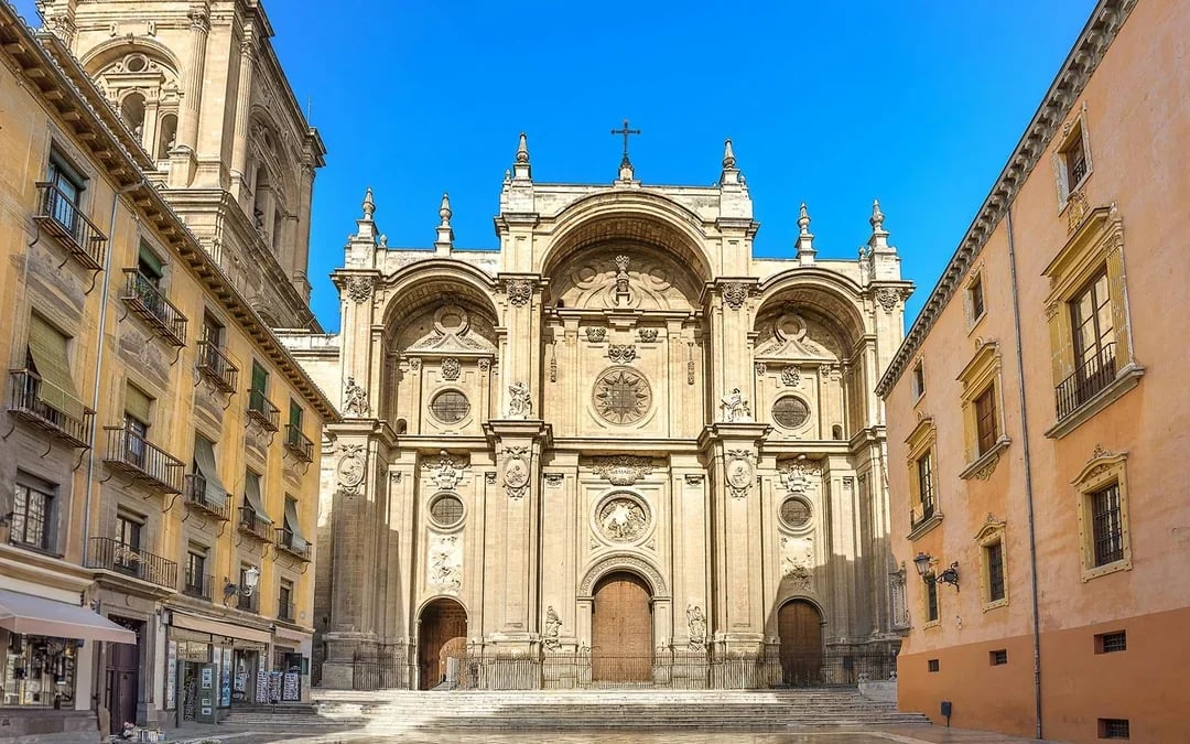 Full-Day Guided Tour of Alhambra with Transfers from Malaga Image 8