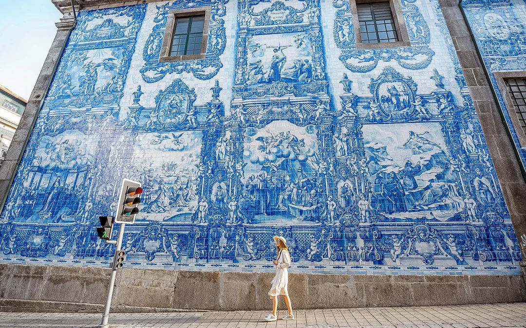 Full-Day Guided Tour of Porto, Nazaré & Óbidos from Lisbon Image 3