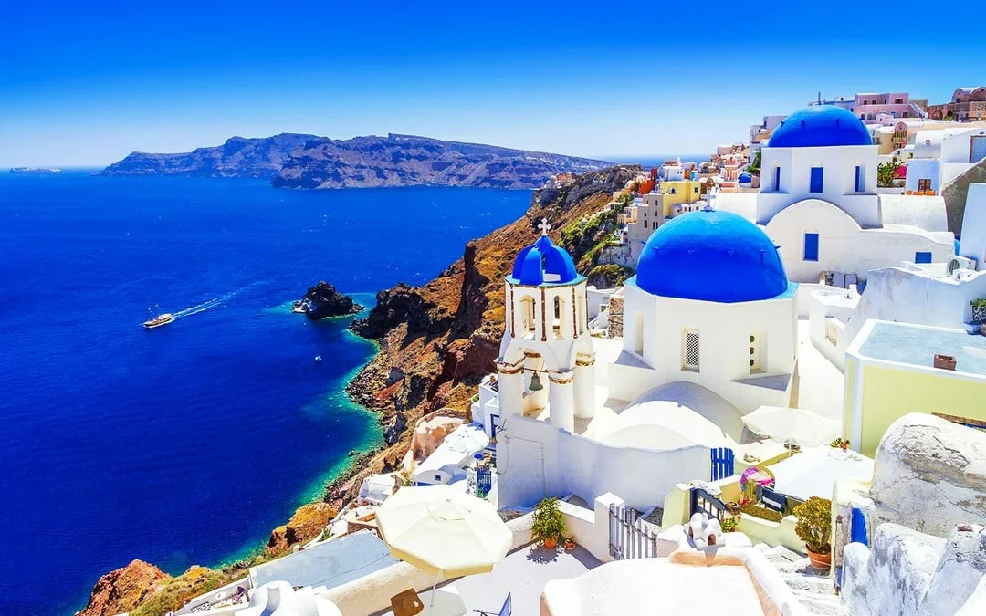 Full-Day Santorini Traditional Villages & Sunset Tour Image 8