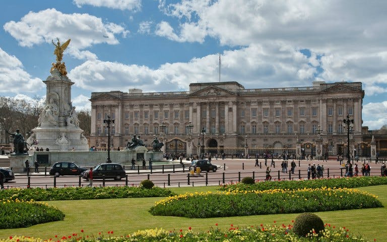 Full-Day Sightseeing Tour in London Image 4