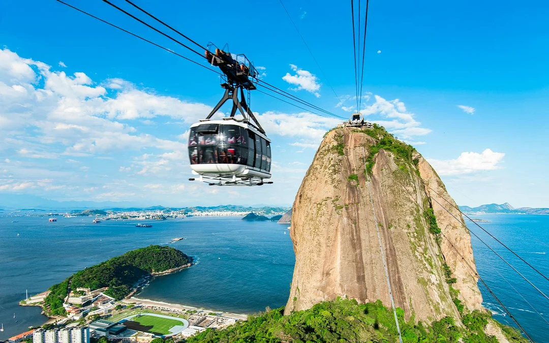Full-Day Tour of Rio: Christ the Redeemer, Sugarloaf Mountain, Selarón Steps and More Image 2